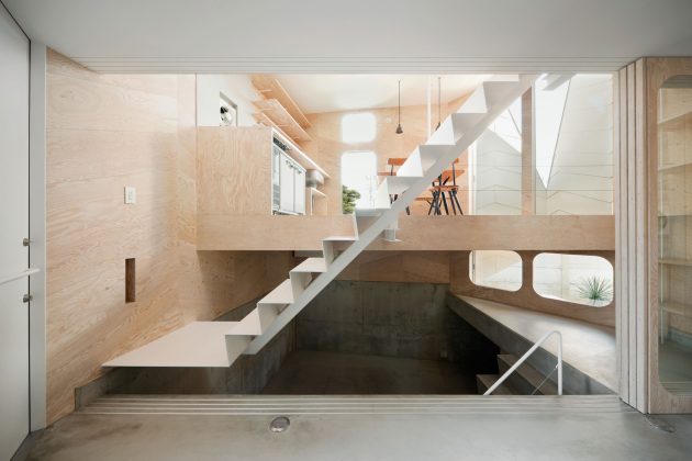 Tiny Tsubomi House by FLATHOUSE Spans Across 7 Levels in Tokyo, Japan