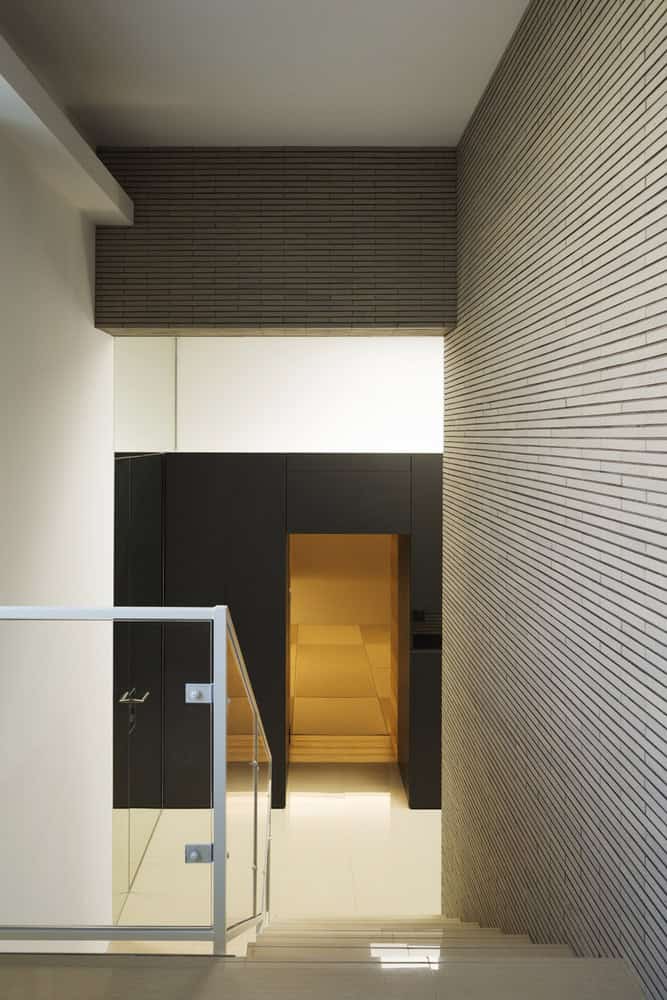 Trim by APOLLO Architects & Associates: A Subtle, Minimalist Renovation in Ota, Japan Trim by APOLLO Architects & Associates: A Subtle, Minimalist Renovation in Ota, Japan