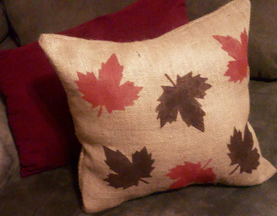 15 Gorgeous Fall Pillow Designs To Add To Your Seasonal Home Decor