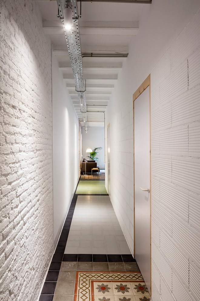16 Extraordinary Industrial Hallway Designs That Stand Out From The Rest
