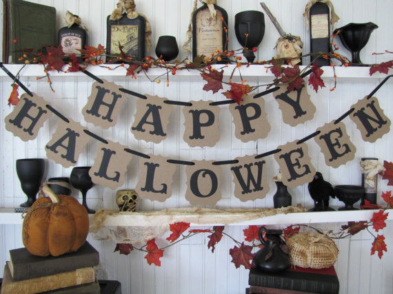 17 Spooky Halloween Banners You Should Hang In Your Home