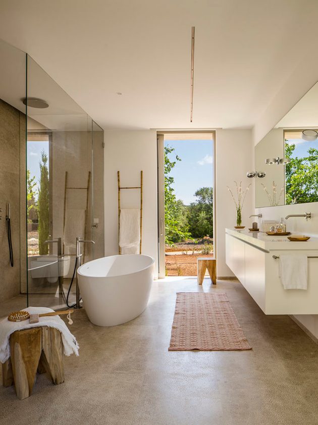 20 Great Mediterranean Bathroom Designs That Will Captivate You With ...