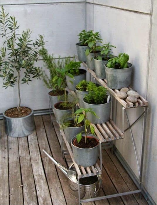 14 Practical Ideas For Creating Functional Balcony Herb Garden