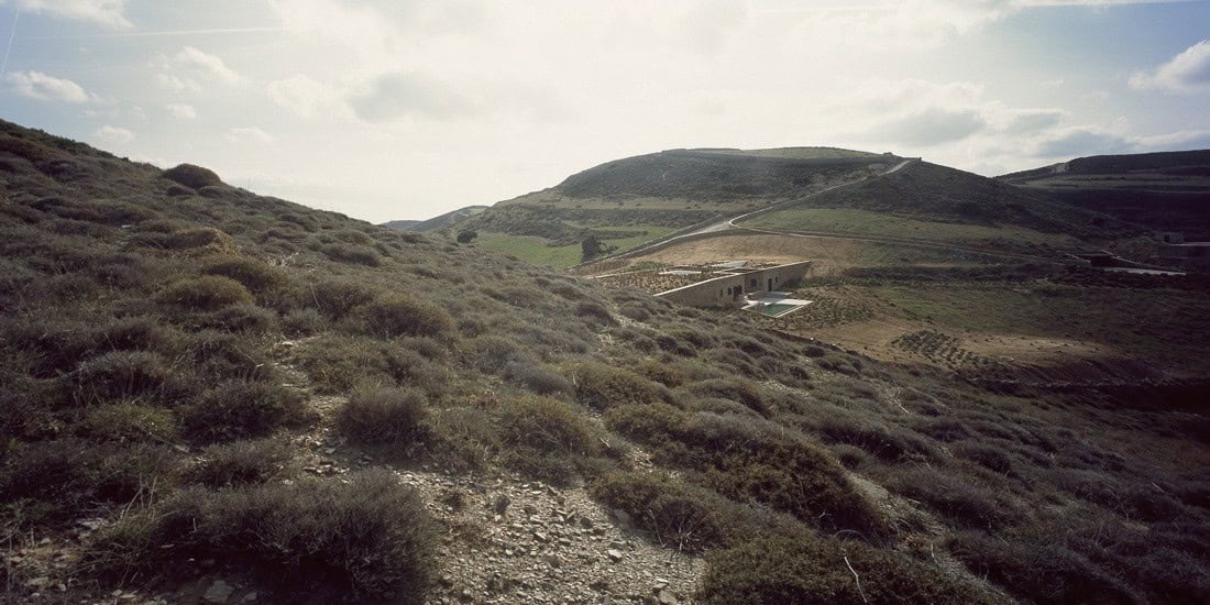 Aloni House by decaARCHITECTURE on The Antiparos Island in Greece Aloni House by decaARCHITECTURE on The Antiparos Island in Greece