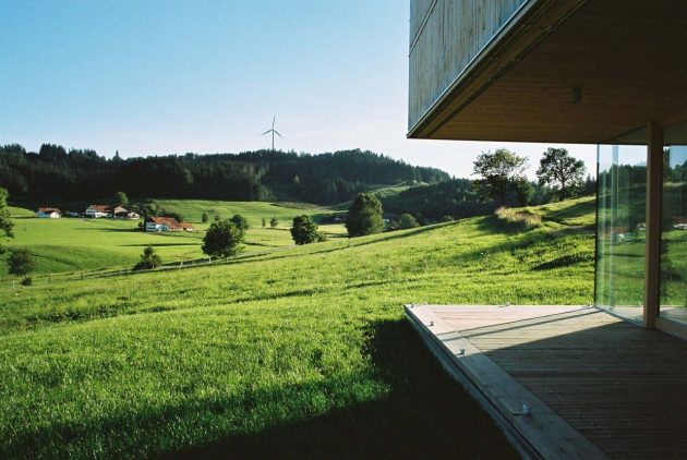House S by Becker Architekten - A Low Energy Home in Bavaria