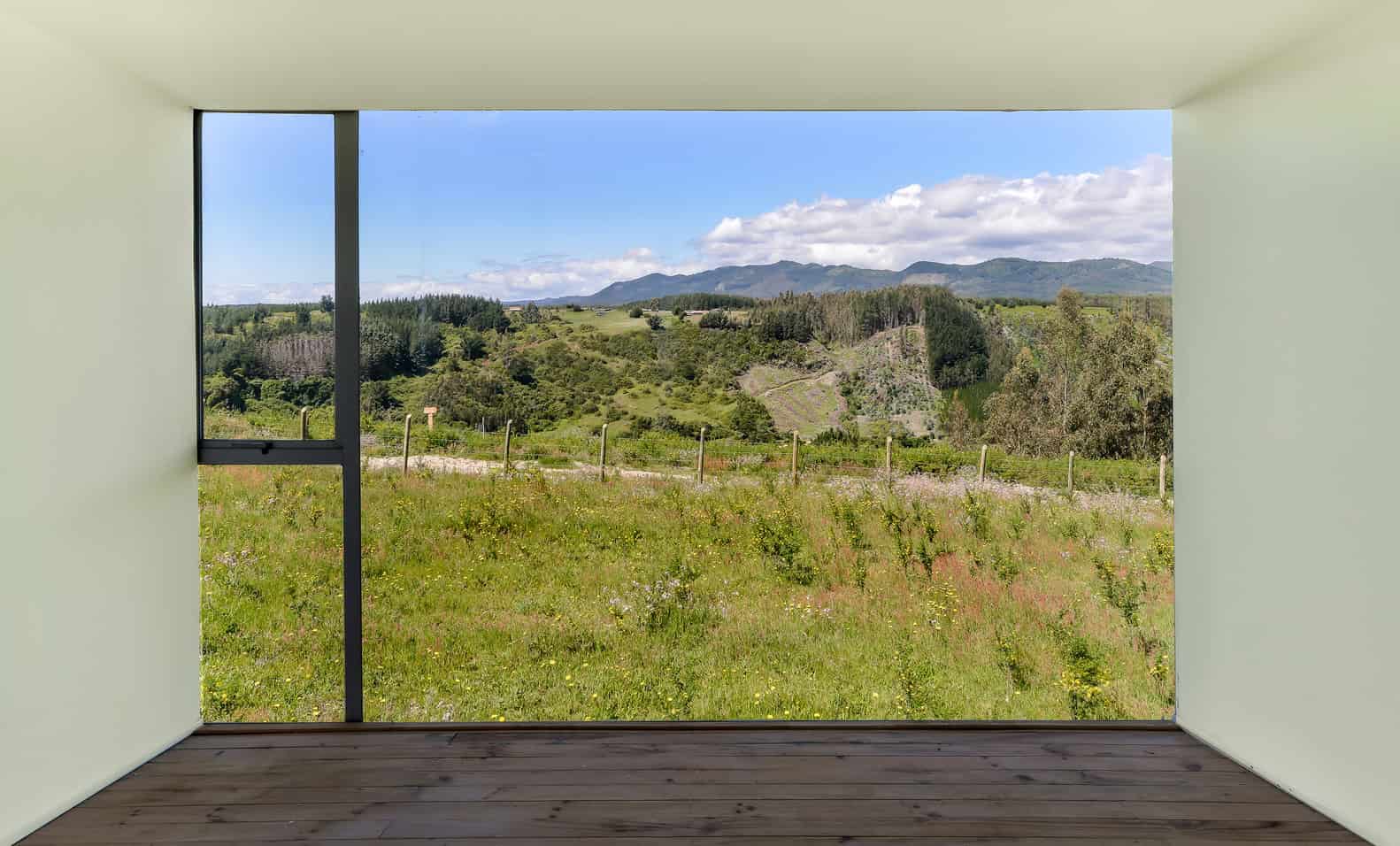 House on the Top by Mutar Estudio in Curanipe, Chile House on the Top by Mutar Estudio in Curanipe, Chile