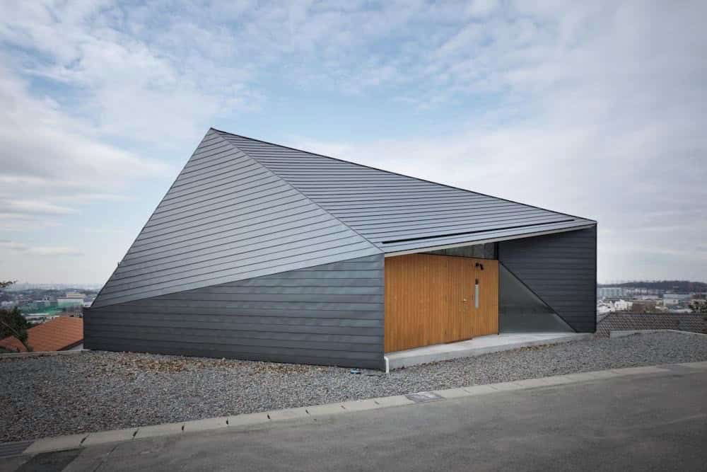 K House by D.I.G Architects in Nagoya City, Japan