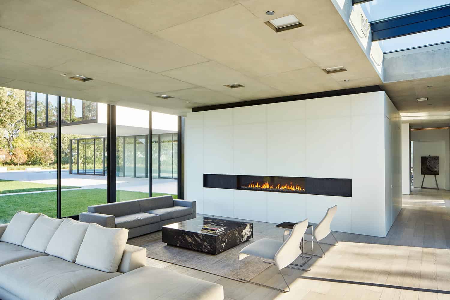 OZ House by Stanley Saitowitz in Atherton, California OZ House by Stanley Saitowitz in Atherton, California