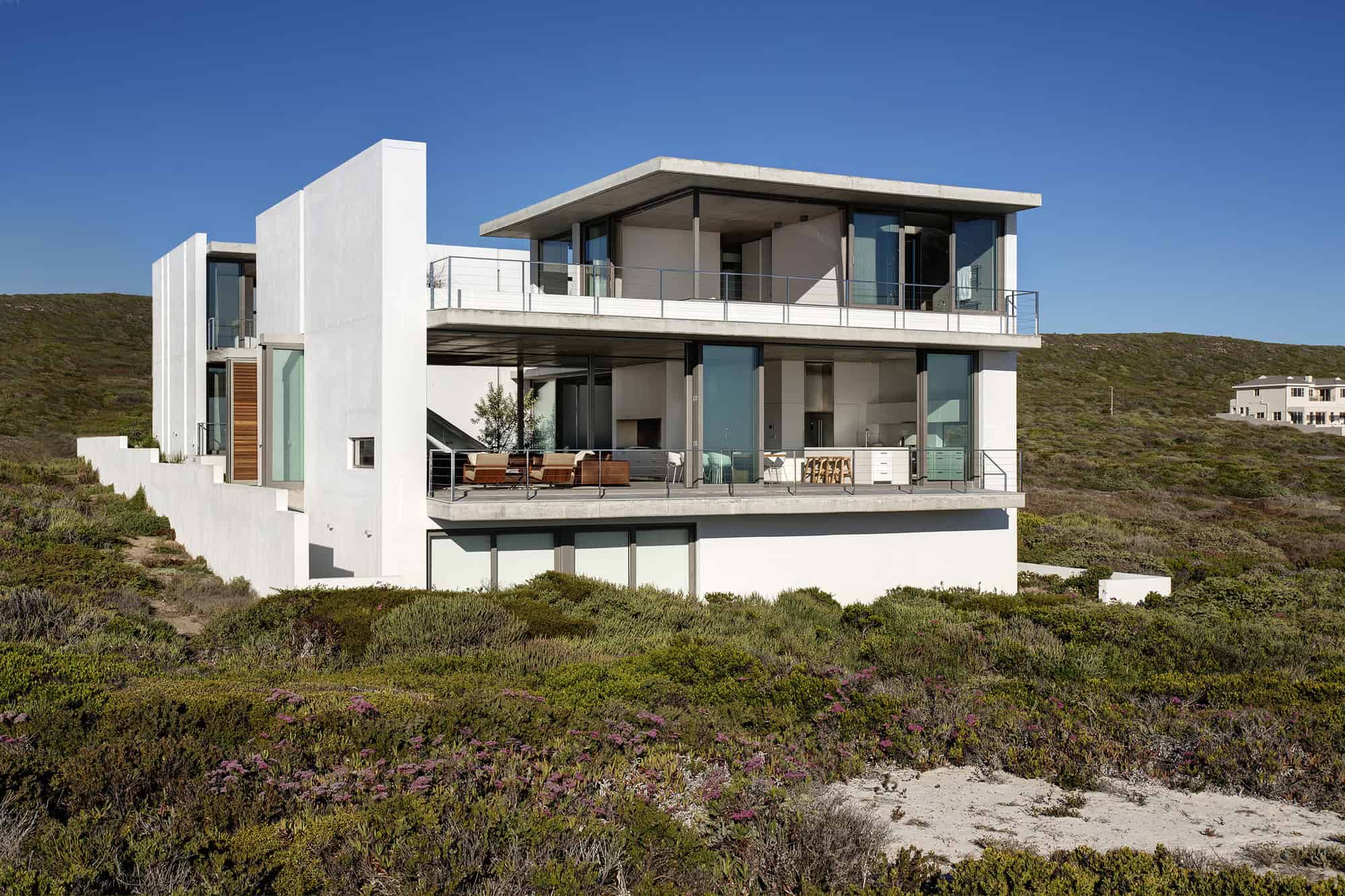 Pearl Bay Residence by Gavin Maddock Design Studio in South Africa Pearl Bay Residence by Gavin Maddock Design Studio in South Africa