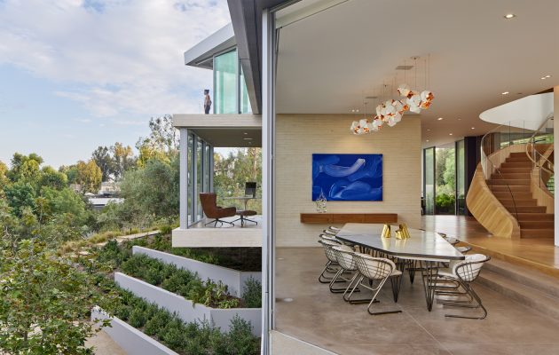 Tree Top Residence by Belzberg Architects in Los Angeles, California
