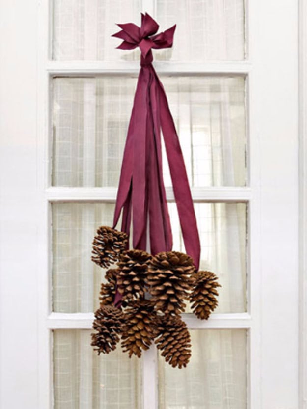 6. Pinecone Door Hanging 6. Pinecone Door Hanging