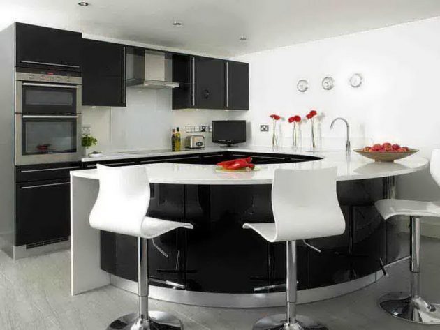 16 Fascinating Black&White Kitchens For Your Inspiration