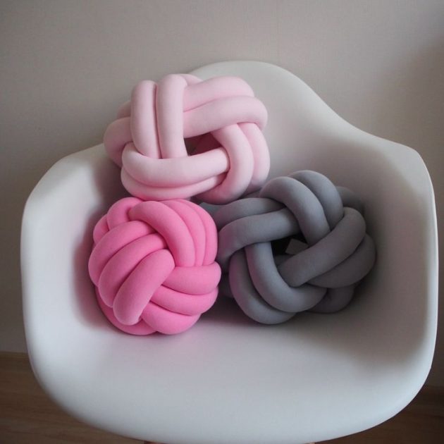 Extraordinary DIY Knot Pillows To Give New Appearance To Your Home