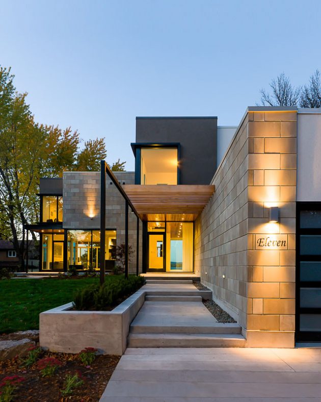 Ottawa River House by Christopher Simmonds Architect in Canada