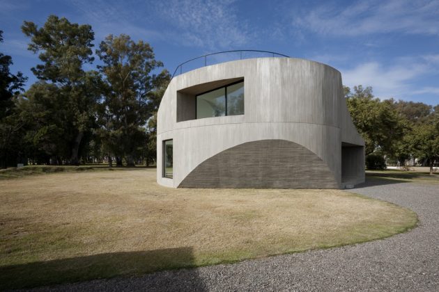 View House by Johnston MarkLee in Rosario, Argentina