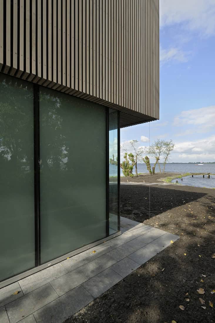 Villa Roling by Paul de Ruiter in Kudelstaart, The Netherlands Villa Roling by Paul de Ruiter in Kudelstaart, The Netherlands