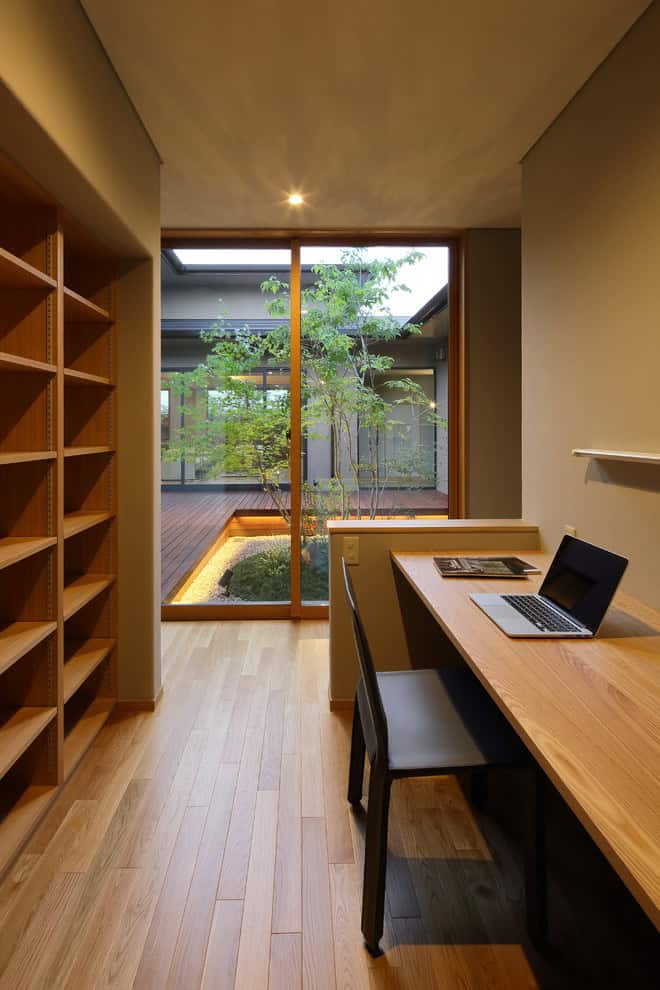 20 Sophisticated Asian Home Office Designs That Are As Elegant As They