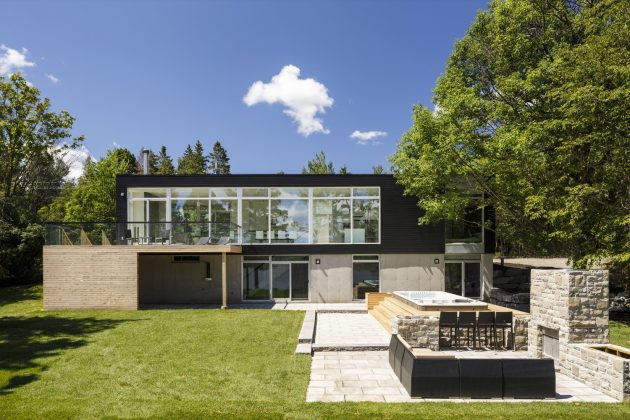 Dunrobin Shore Residence by Christopher Simmonds Architect in Ottawa, Canada