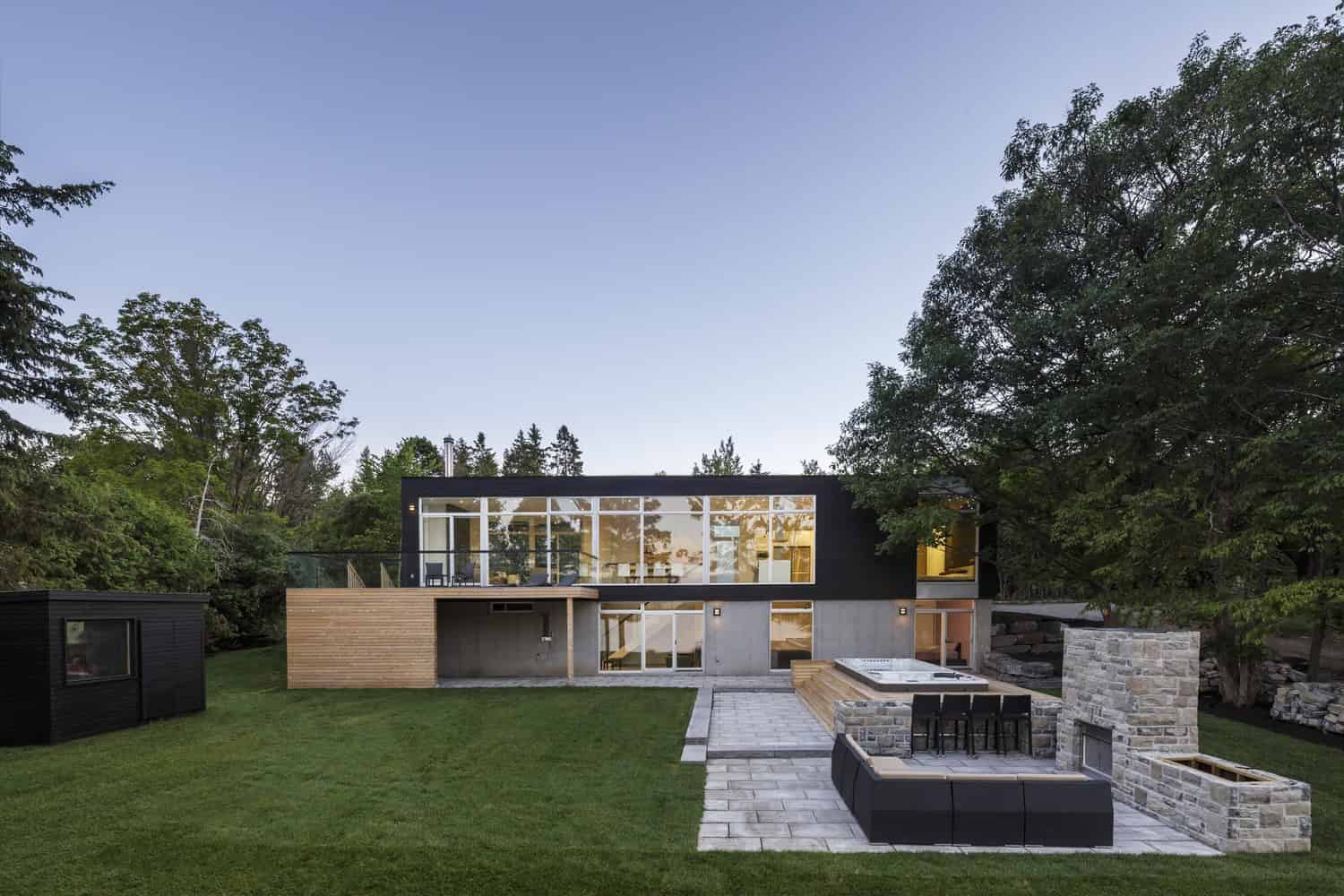 Dunrobin Shore Residence by Christopher Simmonds Architect in Ottawa