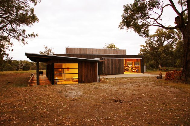 The Über Shed by Jost Architects in Victoria, Australia