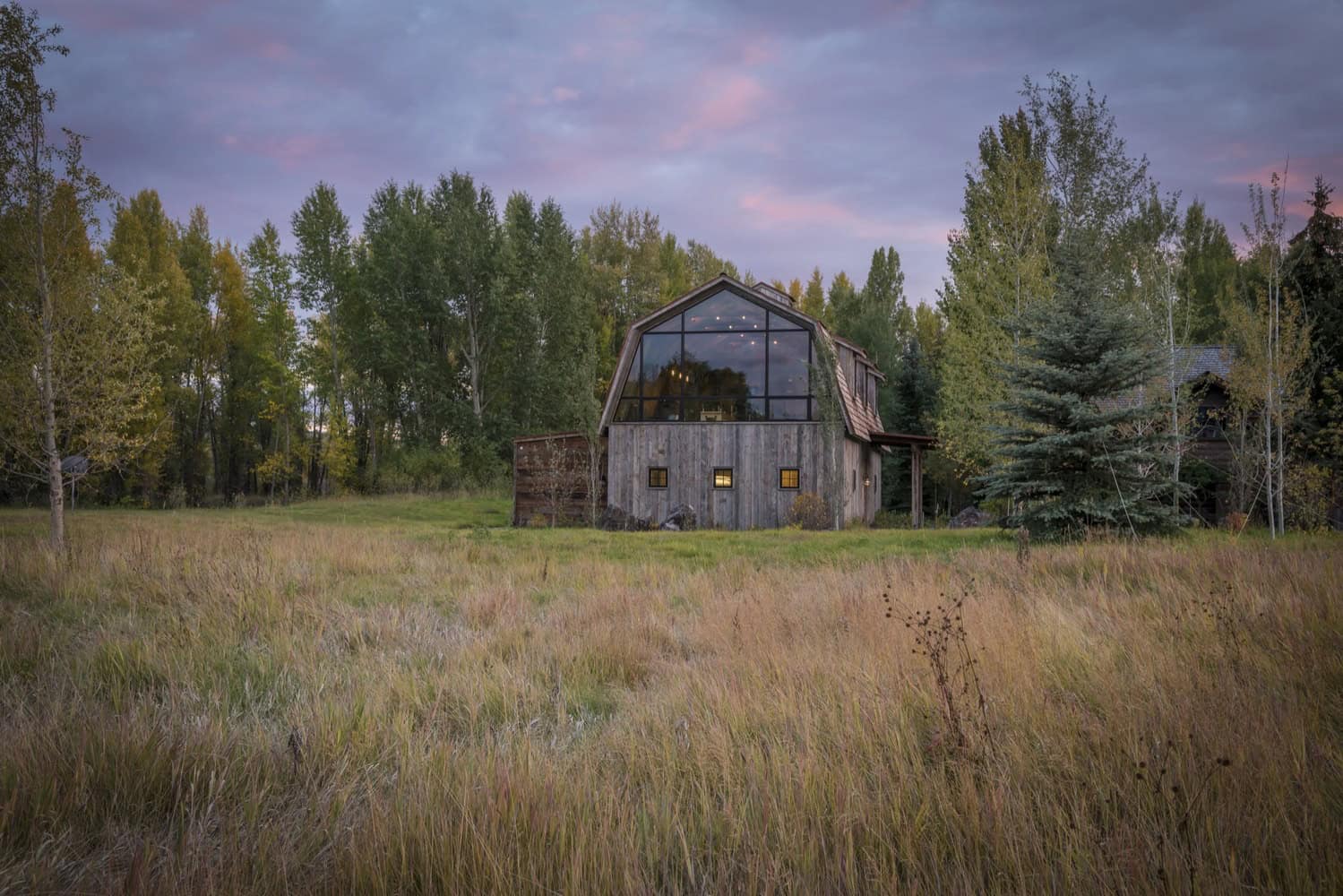 The Barn by CLB Architects in Wilson, Wyoming The Barn by CLB Architects in Wilson, Wyoming