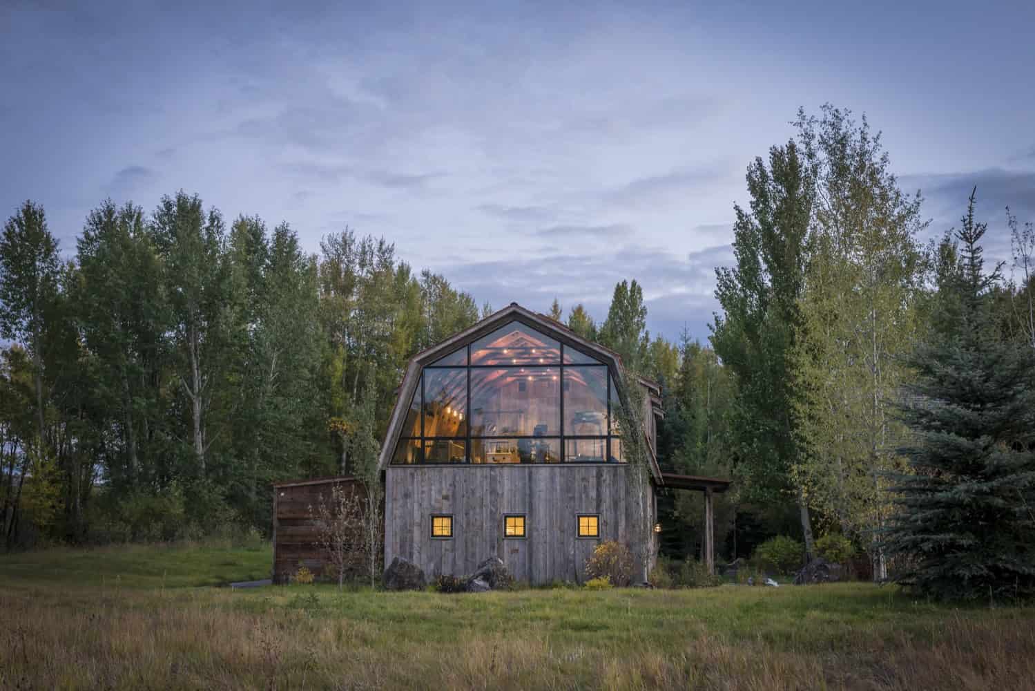The Barn by CLB Architects in Wilson, Wyoming The Barn by CLB Architects in Wilson, Wyoming