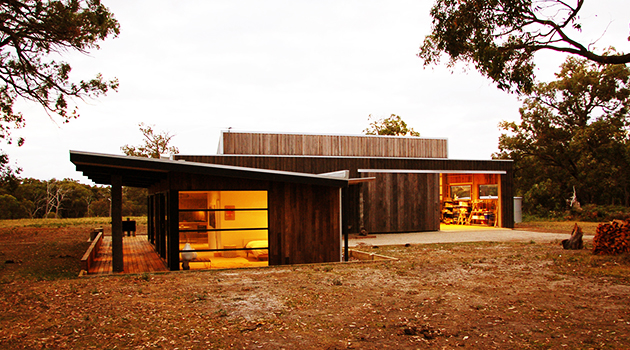 The Über Shed by Jost Architects in Victoria, Australia