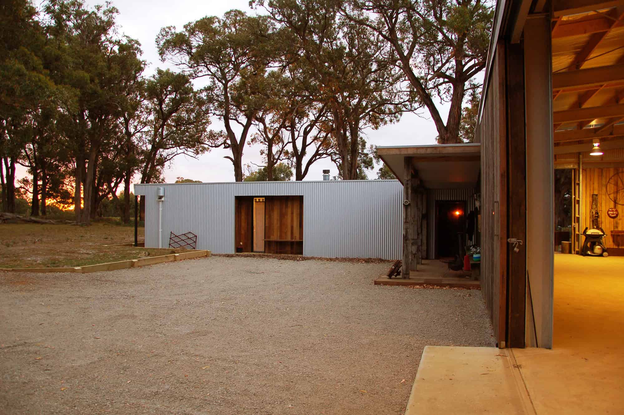 The Über Shed by Jost Architects in Victoria, Australia