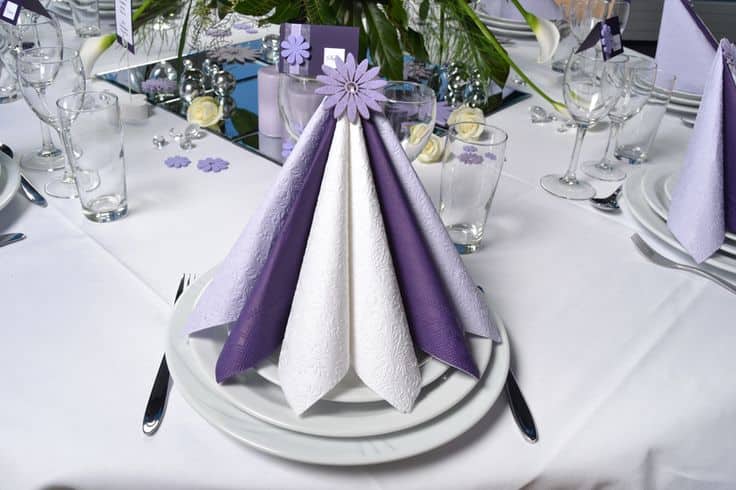 17 Captivating DIY Napkin Decorations To Beautify Your Christmas Table 17 Captivating DIY Napkin Decorations To Beautify Your Christmas Table