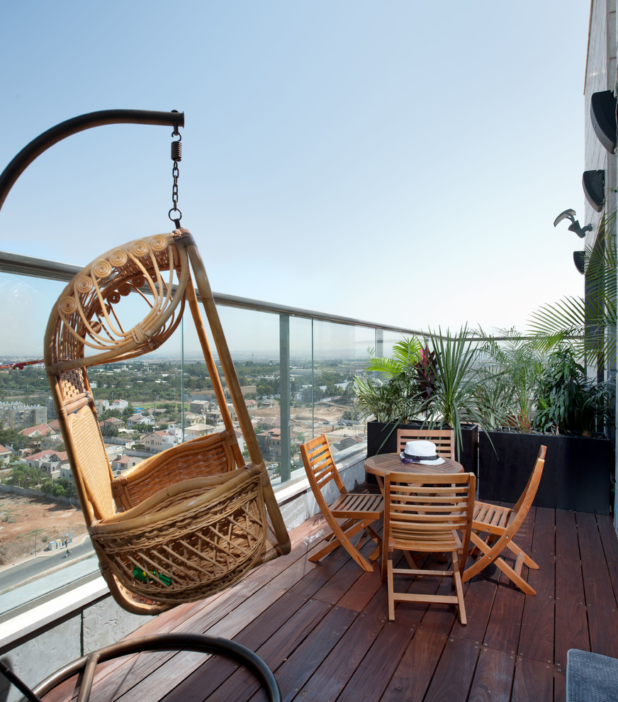15 Engaging Asian Balcony Designs That Will Inspire You