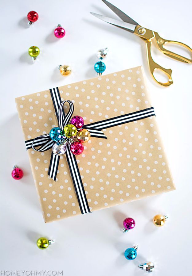 15 Tempting Ways To Make Bows For Your Christmas Gifts