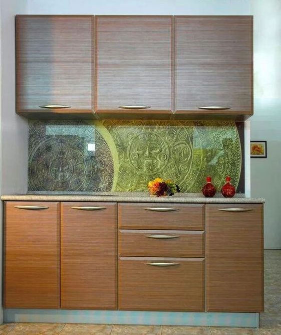 Glass In The Kitchen- Guaranteed Elegance