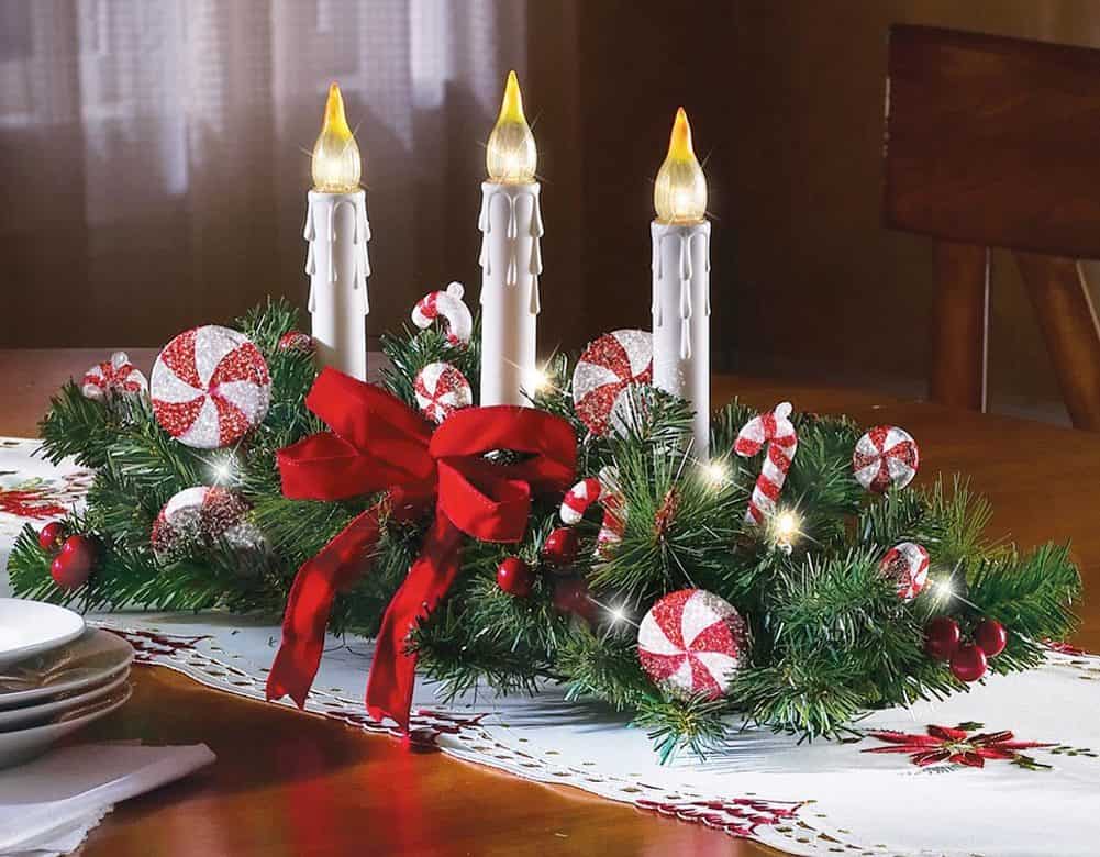 18 Simple But Beautiful Christmas Decorations Which Are Worth Seeing 18 Simple But Beautiful Christmas Decorations Which Are Worth Seeing