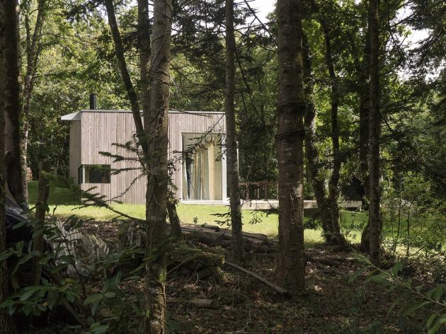 JJ&S.M House by Atelier Mima in Nivillac, France