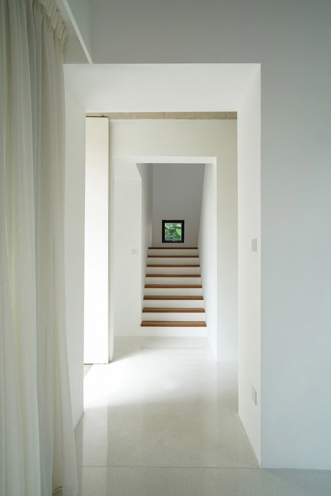 Knikno House by Architect Fabian Tan in Petaling Jaya, Malaysia Knikno House by Architect Fabian Tan in Petaling Jaya, Malaysia