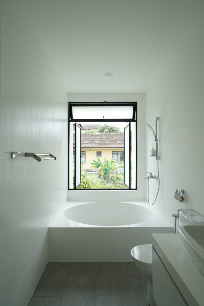 Knikno House by Architect Fabian Tan in Petaling Jaya, Malaysia Knikno House by Architect Fabian Tan in Petaling Jaya, Malaysia