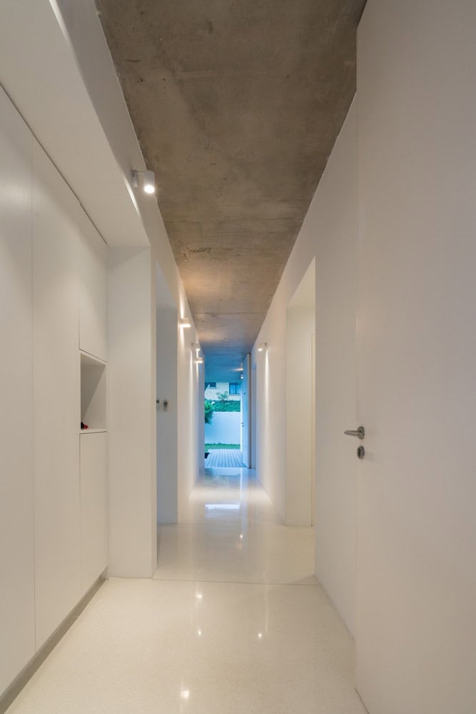 Knikno House by Architect Fabian Tan in Petaling Jaya, Malaysia Knikno House by Architect Fabian Tan in Petaling Jaya, Malaysia