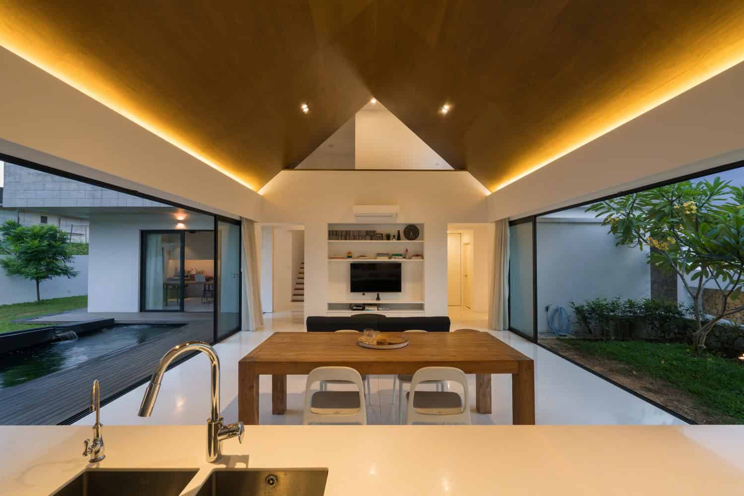 Knikno House by Architect Fabian Tan in Petaling Jaya, Malaysia Knikno House by Architect Fabian Tan in Petaling Jaya, Malaysia