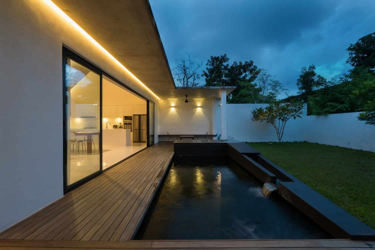 Knikno House by Architect Fabian Tan in Petaling Jaya, Malaysia Knikno House by Architect Fabian Tan in Petaling Jaya, Malaysia