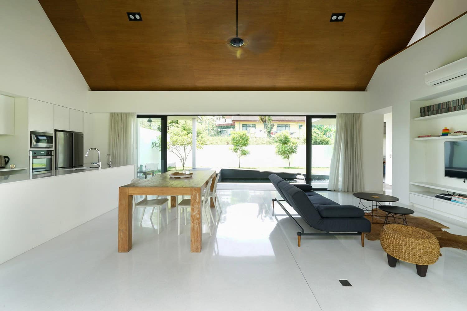 Knikno House by Architect Fabian Tan in Petaling Jaya, Malaysia Knikno House by Architect Fabian Tan in Petaling Jaya, Malaysia