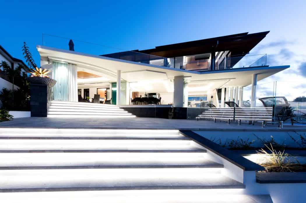 Lagoon House by Robin Payne in Bribie Island, Australia Lagoon House by Robin Payne in Bribie Island, Australia