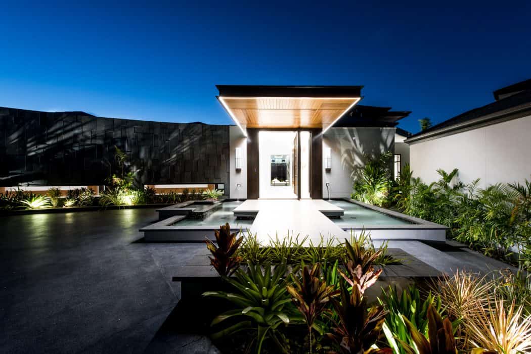 Lagoon House by Robin Payne in Bribie Island, Australia Lagoon House by Robin Payne in Bribie Island, Australia