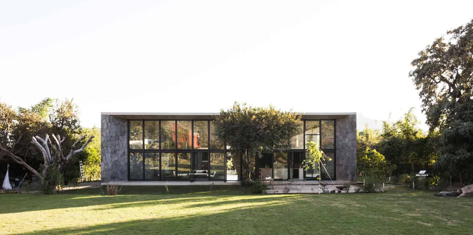 MA House by Cadaval & Solà-Morales in Tepoztlan, Mexico MA House by Cadaval & Solà-Morales in Tepoztlan, Mexico