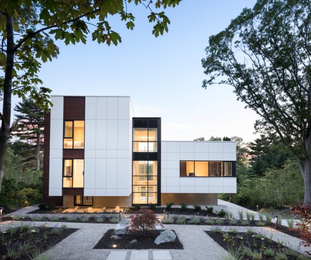 Syncline House by Omar Gandhi Architect in Halifax, Canada
