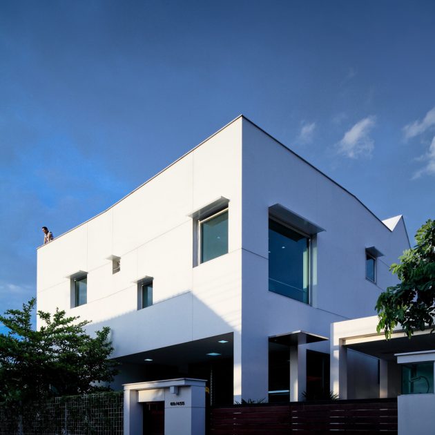 T-House by EKAR Architects in Nonthaburi, Thailand
