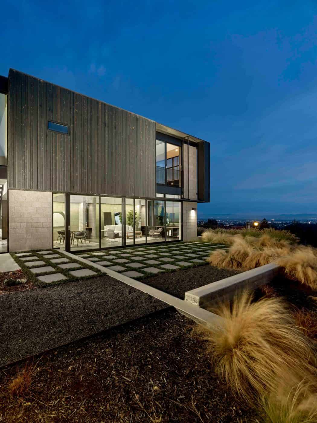 Upper Rockridge Residence by AAA Architecture in Oakland, California