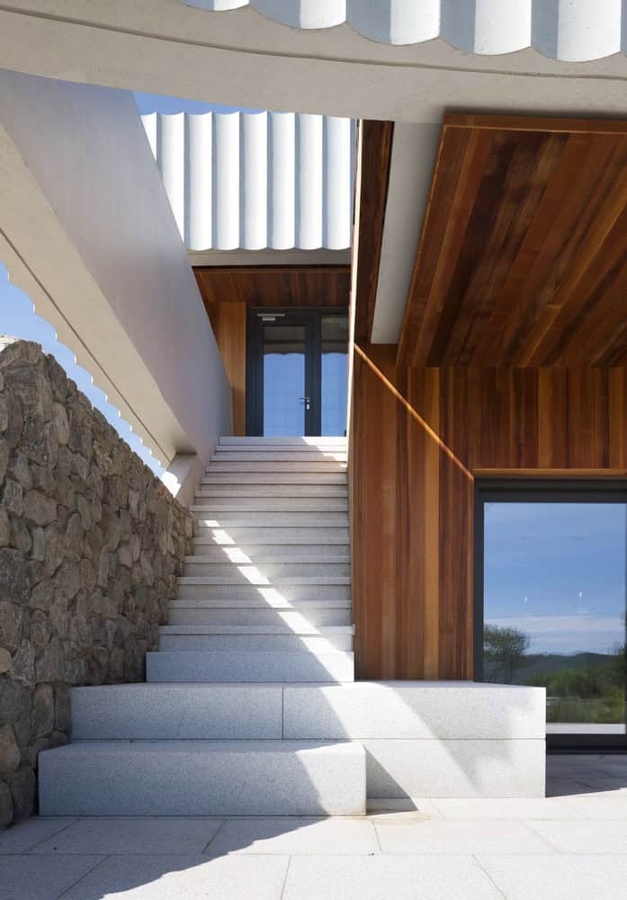 W House by ODE Architects in Gyeongju, South Korea W House by ODE Architects in Gyeongju, South Korea