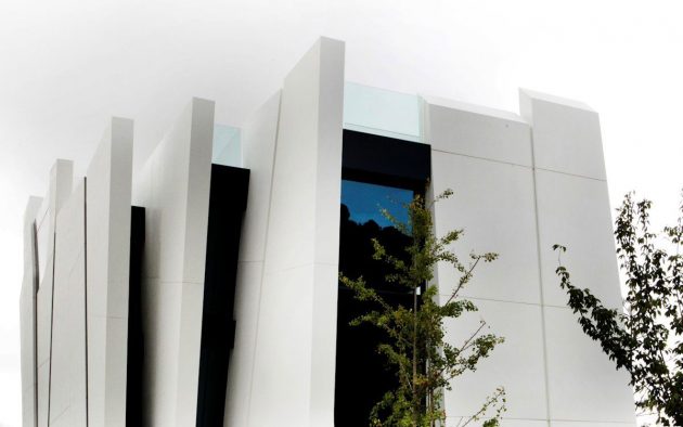 Weave House by A-cero on the Mediterranean Coast of Spain