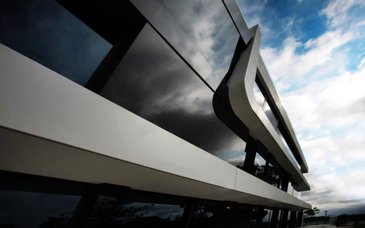 Weave House by A-cero: A Sculptural Masterpiece on the Spanish Coast Weave House by A-cero: A Sculptural Masterpiece on the Spanish Coast