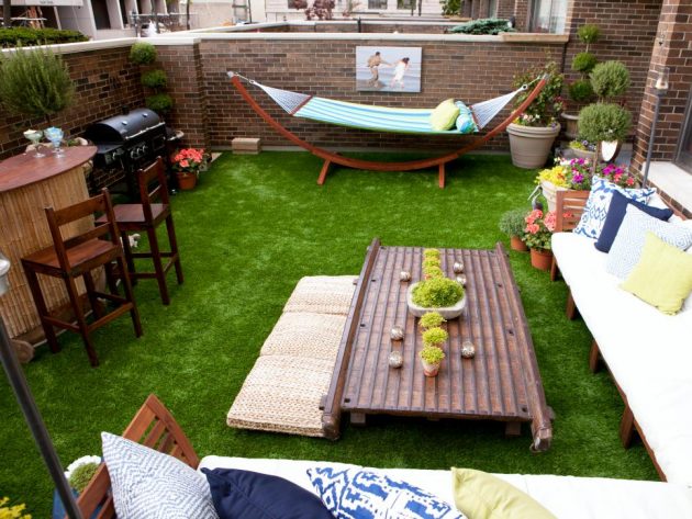 16 Outstanding Ideas To Decorate Your Yard This Spring Season